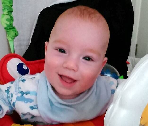 Agora, com um ano de idade, Jett vive normalmente e não
sofreu nenhuma sequela por causa do parto prematuro