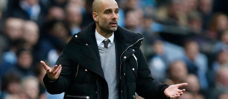 Pep Guardiola está encantando com as atuações de Gabriel Jesus vestindo a camisa do Manchester City
