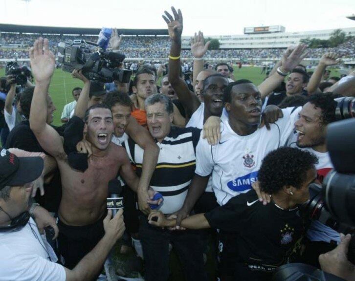 O Corinthians levou a segunda edição do Troféu Osmar Santos, vencendo o primeiro turno com 42 pontos, quatro pontos a mais que o Fluminense, que acabou a primeira 'etapa' na vice-liderança. O Timão levou o título, acabando o torneio com 81 pontos ganhos.