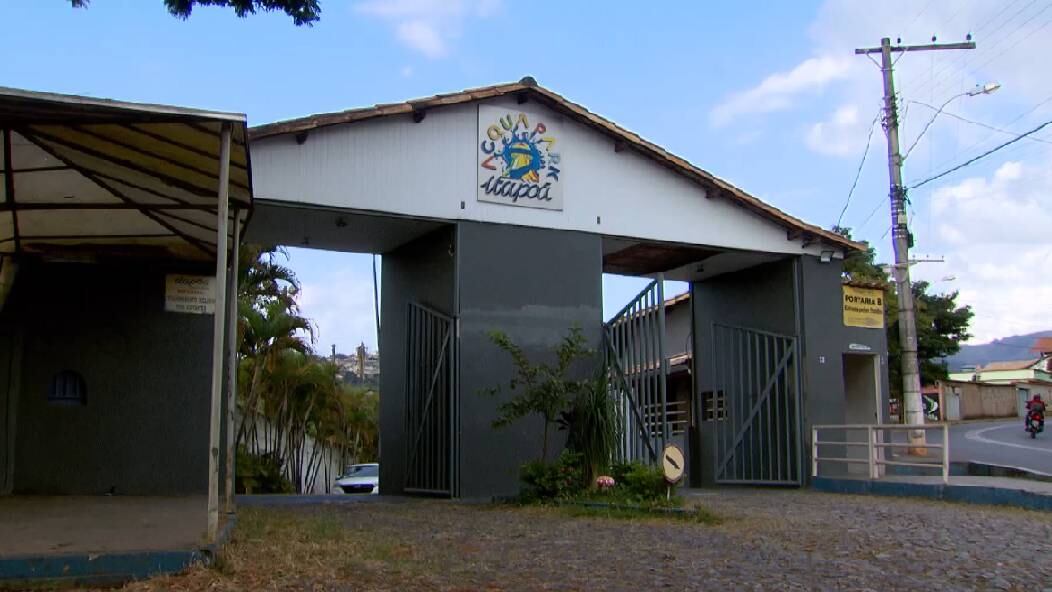 Treinador foi afastado do cargo