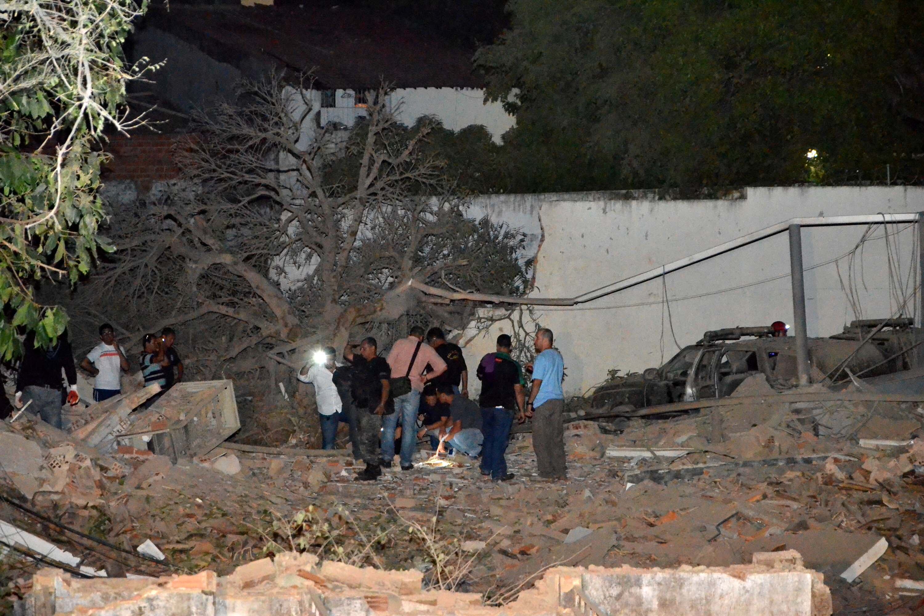 Explosão teve origem no paiol de munições