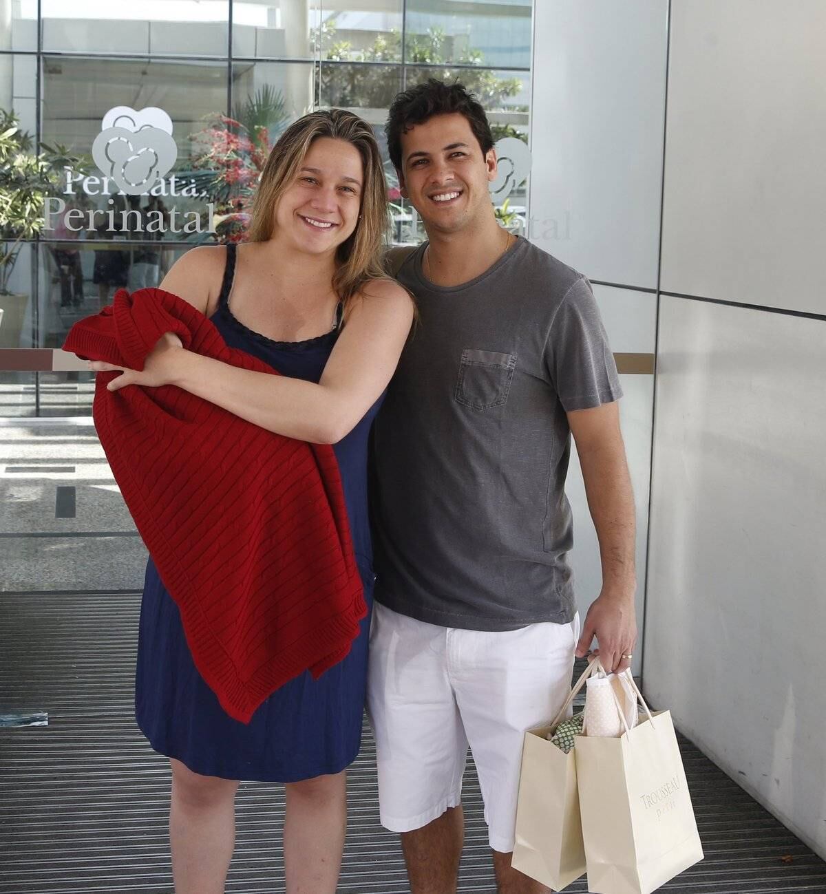 A jornalista Fernanda Gentil deixou na manhã deste domingo (30) a maternidade onde deu à luz o primeiro filho, Gabriel

Acesse o R7 Play e assista gratuitamente à programação da Record quando quiser
