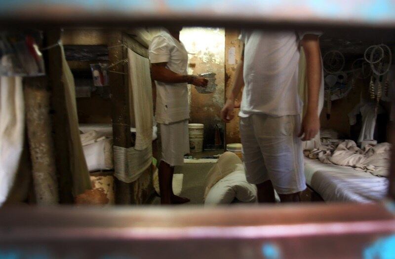 Auxílio-reclusão custou meio bilhão de reais ao País em 2016