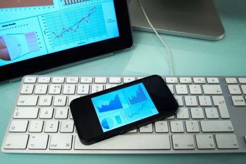 Na sétima colocação do ranking figura uma empresa do ramo de
telecomunicações. A Nii Hldgs teve déficit de R$ 3,73 bilhões somente em 2013