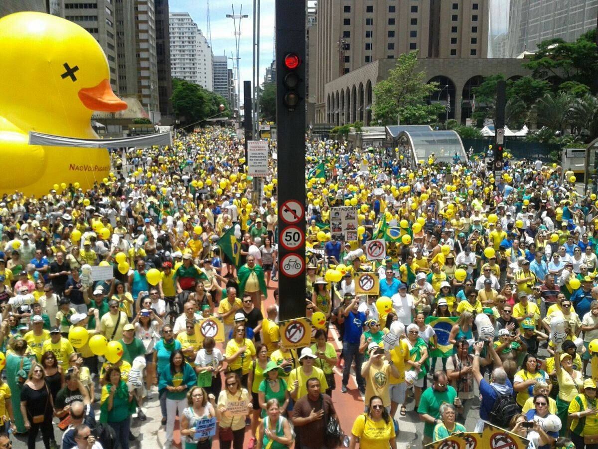 Manifestações de 2013 e pró-impeachment foram marcos para a direita