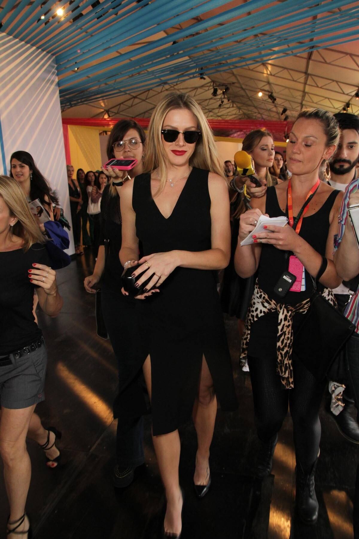 Fiorella Mattheis chega ao SPFW
