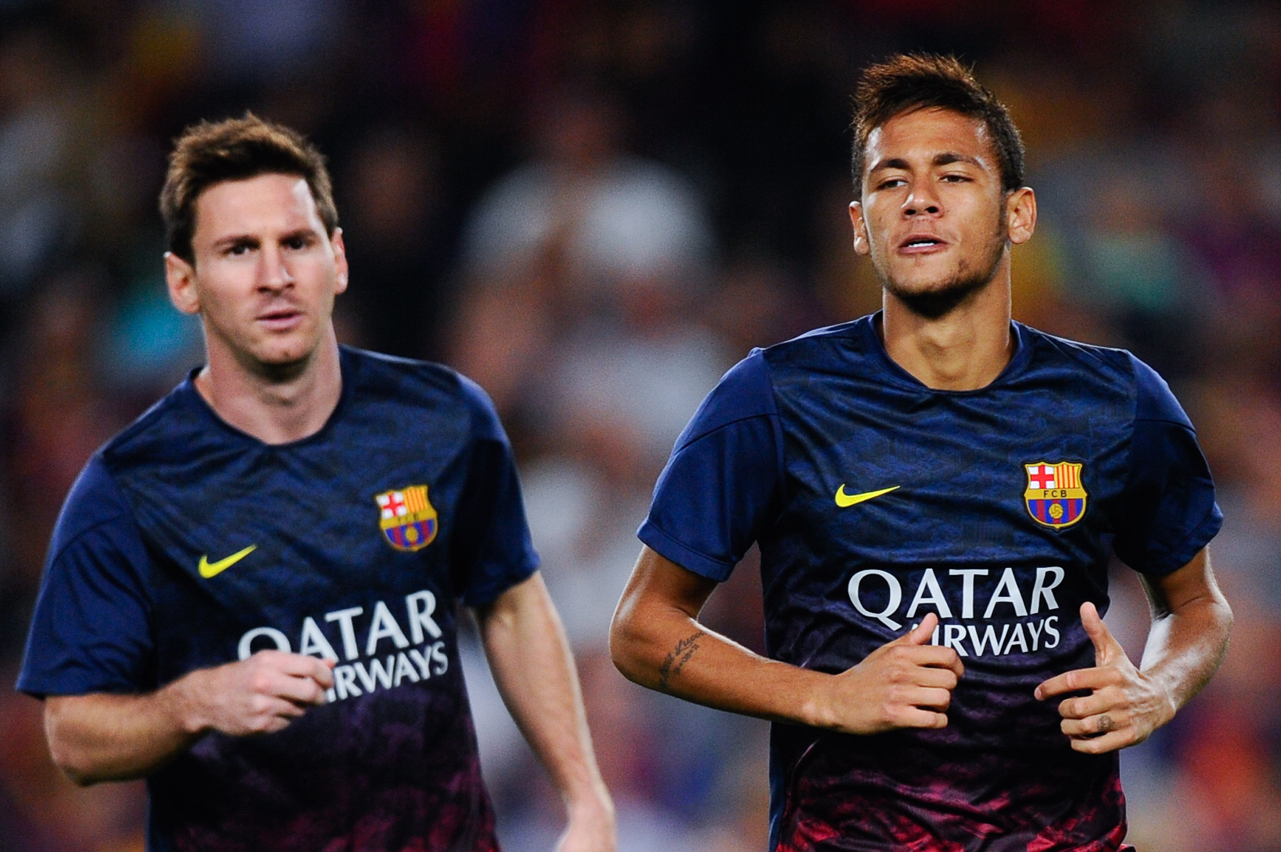 Neymar e Messi podem ganhar um novo e importantíssimo companheiro na próxima janela de transferências, que acontece no mês de janeiro, em 2014. Com o atacante argentino lesionado, o brasileiro vem sofrendo muito, pois as cobranças estão vindo para ele. Por isso, uma grande contratação, de um ótimo jogador, seria de vital importância para o clube catalão...