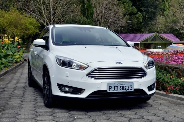 O carro tem sido uma vitrine dos avanços de engenharia da
Ford, que o tornaram líder mundial de vendas em vários momentos nos últimos
anos. Em 2014, o modelo ficou entre os dois carros mais vendidos globalmente