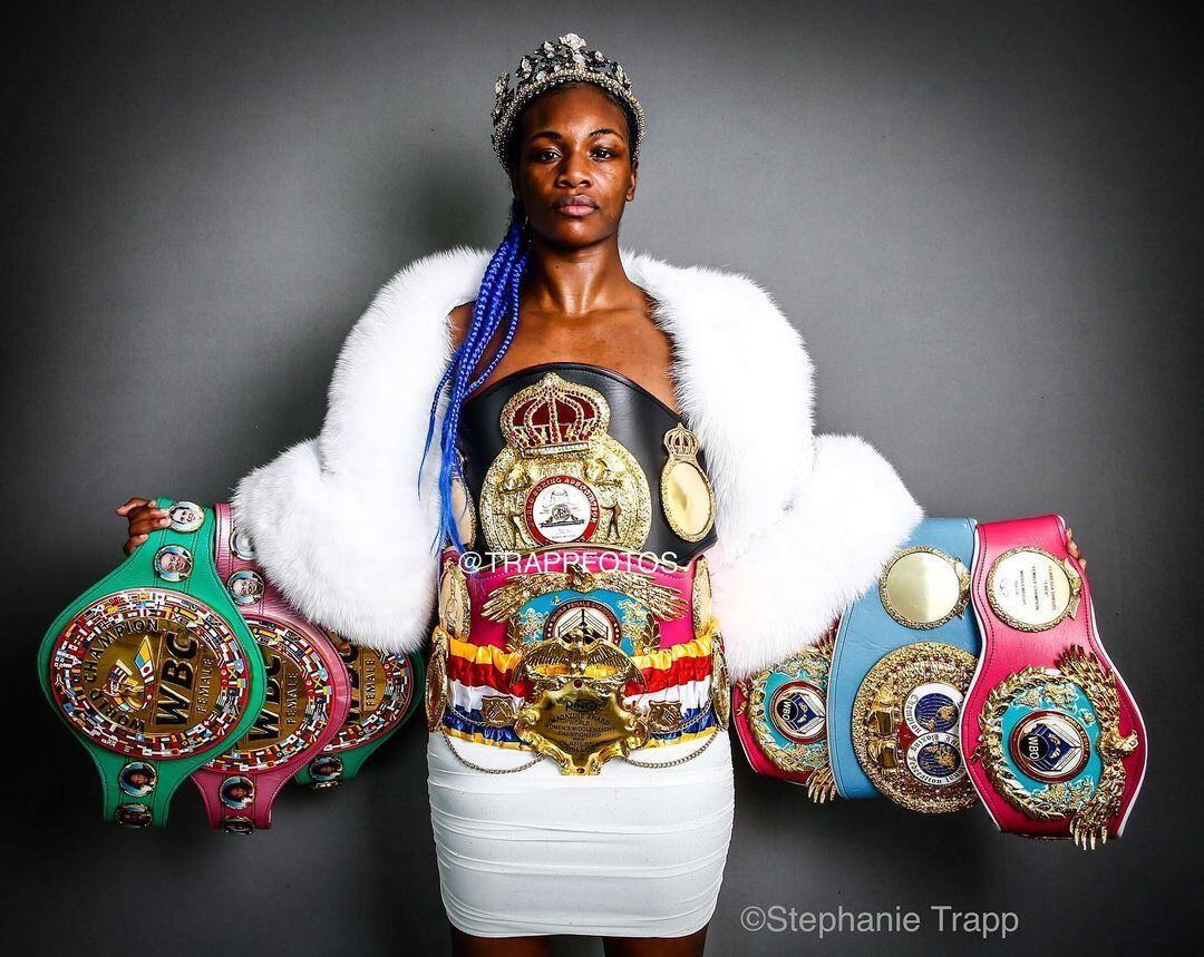 Sua última luta foi em janeiro deste ano. Mesmo mudando de modalidade, a americana ainda não deve dar adeus ao boxe, porque ainda precisa defender os cinturões do CMB, AMB, FIB e OMB em janeiro ou fevereiro de 2021