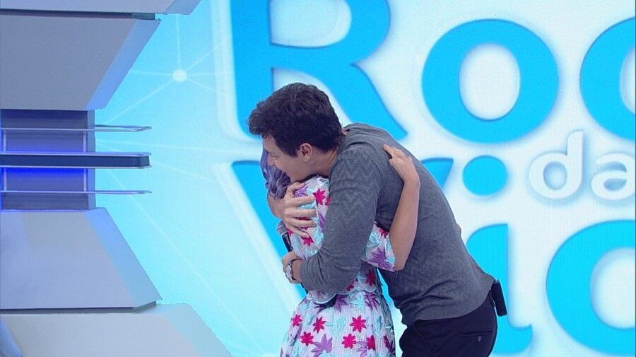 Juliana também
abriu um canal de vendas on-line para atender noivas de outros Estados.

Assista todas às transformações da Hora do Faro no R7 Play!   
