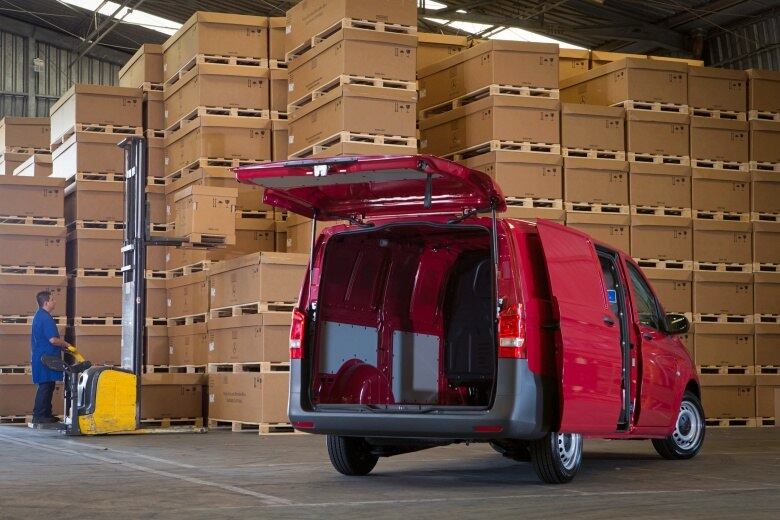 Segundo a Mercedes-Benz, a Vito Furgão poderá servir para o transporte de diversas cargas, tais como fracionadas, refrigeradas, paletes, unidades móveis, entregas de e-commerce, eventos, servir a profissionais liberais, entre outros