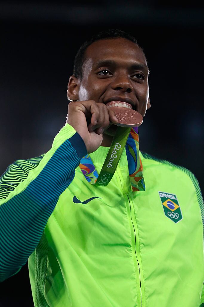 Chegou ao Rio completamente desconhecido. Foi embora com o nome marcado na história como o responsável pela última medalha conquistada pelo País na primeira Olimpíadas realizadas em solo brasileiro