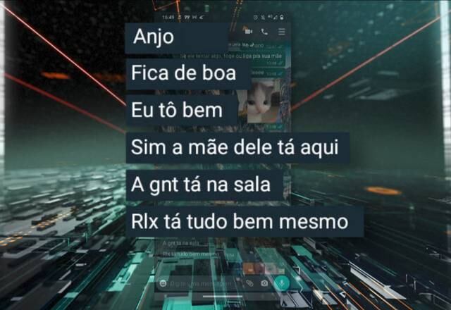 "Eu fiquei preocupado", disse o ex-namorado. Nas mensagens, Ingrid o tranquiliza e diz que está tudo bem