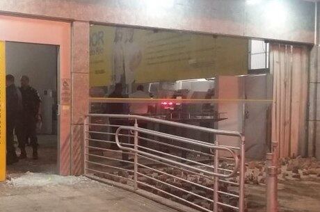 Grupo explodiu agência bancária na zona norte