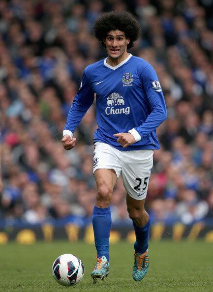 Apesar da expectativa com a sua seleção, Fellaini está longe de figurar entre os queridinhos das mulheres na lista de musos do Mundial. Porém, o meia garante que na Inglaterra é diferente