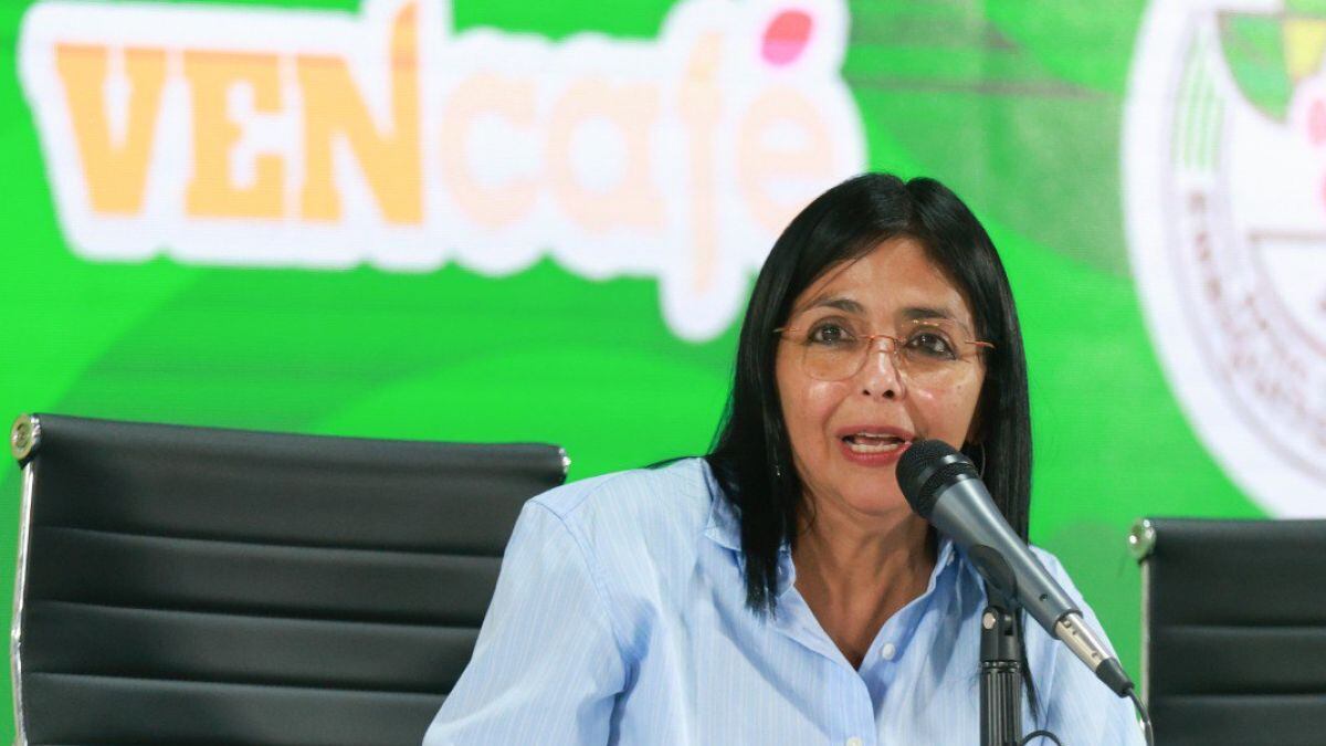 Delcy Rodríguez também foi ministra da Comunicação e Informação