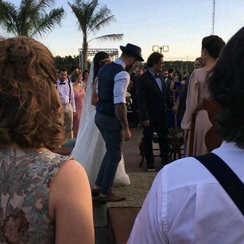 Mateus se casou com Marcella Barra, que estuda medicina