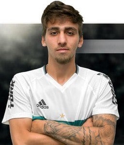 Gustavo Mosquito (Coritiba)

Passando por todas as categorias de base do Coritiba, o atacante Gustavo Mosquito é o grande nome da equipe coxa-branca para a Copinha. A velocidade é a grande arma do jogador de 19 anos