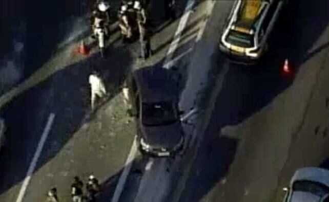 Gol foi parar em cima de mureta