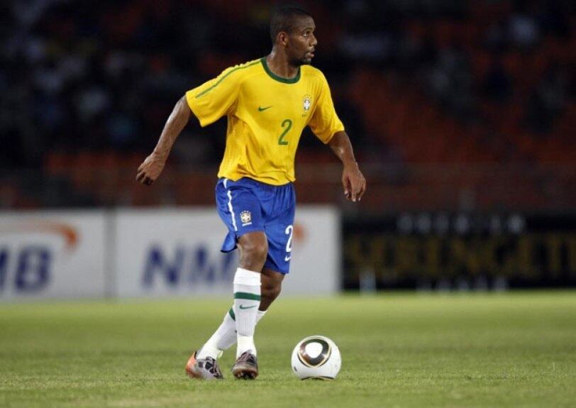 Maicon era o lateral esquerdo e atuava pela Internazionale.