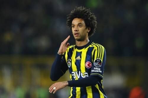 Cristian também ficou marcado na história corintiana. Atualmente no Fenerbahçe, o jogador deve voltar ao Timão assim que cumprir seu contrato, que vai até 2015. O presidente do Corinthians, Mário Gobbi, chegou a declarar que o volante chora porque quer voltar a atuar pelo time do Parque São Jorge