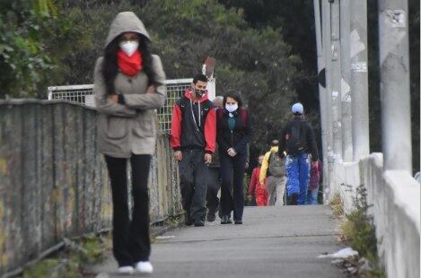Entrada do inverno pode agravar pandemia no país nas próximas semanas