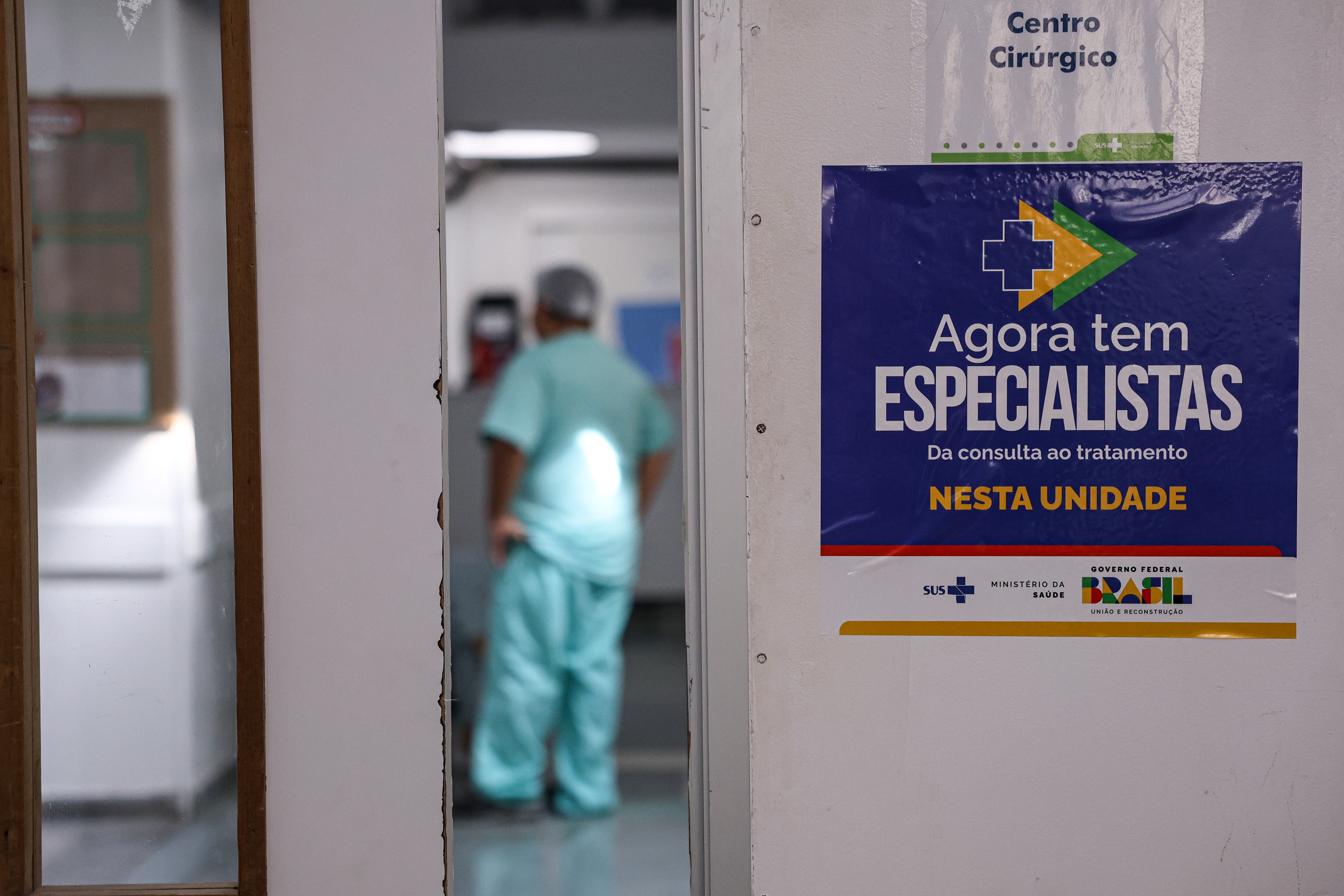 Brasília (DF), 05/07/2025 - Pacientes realizam cirurgias e exames no Hospital Universitário de Brasília (HUB) como parte do "Dia E", um mutirão de atendimentos a pacientes do Sistema Único de Saúde (SUS). Participam do trabalho coletivo, de forma si