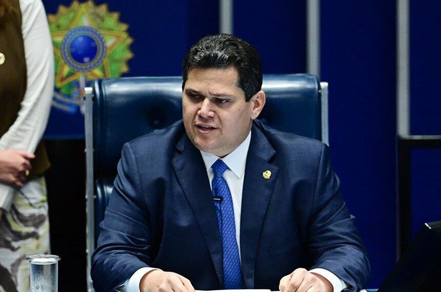 Marcos do Val é investigado por suposta intimidação de delegados da PF (Polícia Federal)