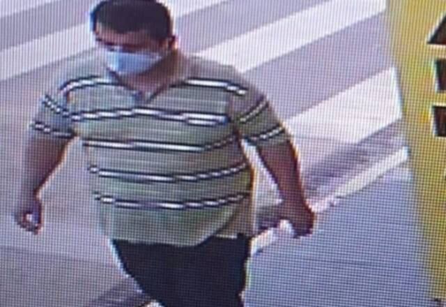 A primeira cidade que Fabrício ficou foi Bataguassu, onde sacou o seguro de vida da primeira esposa que morreu de câncer, depois foi para Campo Grande, onde foi reconhecido quando trabalhava de ajudante de pedreiro em uma obra 
