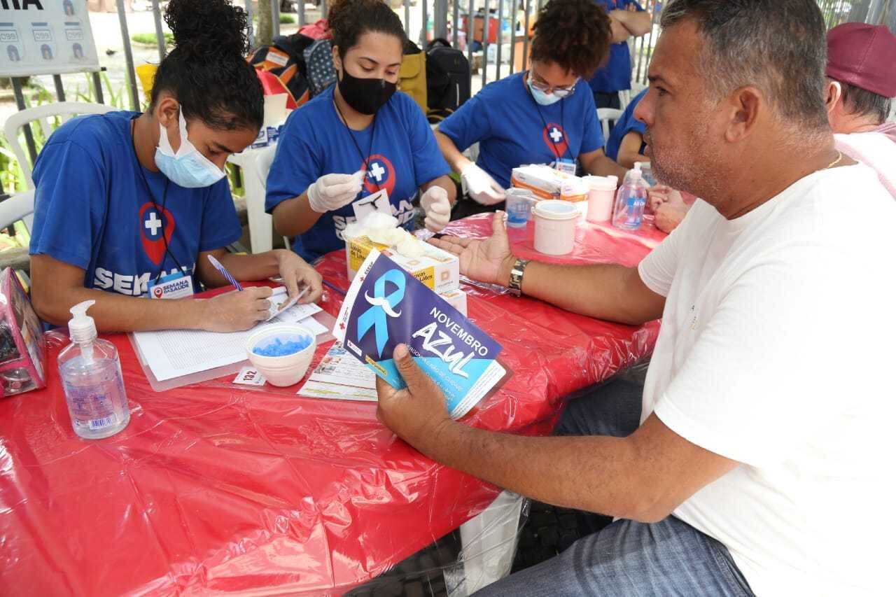 Área voltada para a saúde do homem realiza exames com urologistas e teste de PSA
