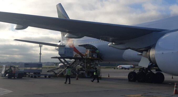 Mais 2 milhões de doses da vacina Oxford/AstraZeneca chegam ao país
