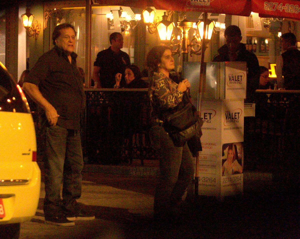 Dennis Carvalho foi um dos famosos a comparecer ao local