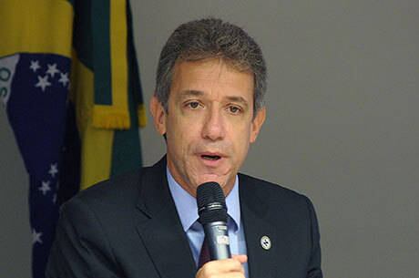 Segundo ministro, não há caso suspeito de ebola no Brasil