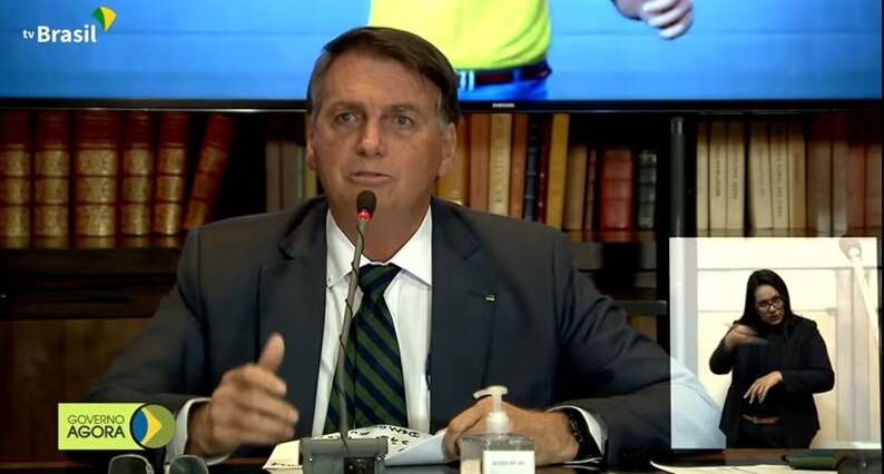 Live de Bolsonaro foi transmitida pela TV Brasil