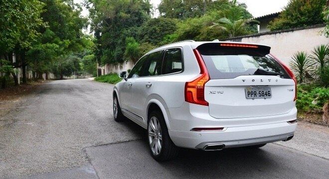 Nova versão do SUV da montadora sueca chega em duas versões: a mais cara custa R$ 519.950,00