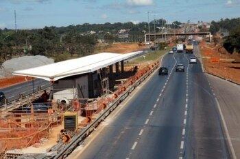 O governo federal anunciou nesta quinta-feira (14) um pacote de investimentos para o Expresso DF, eixo norte, que vai ligar a Rodoviária do Plano Piloto ao futuro Terminal da Asa Norte a Sobradinho e Planaltina. Leia a matéria completa