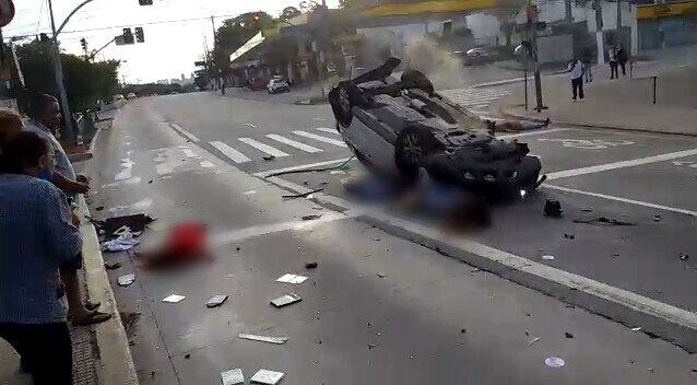 Acidente ocorreu na manhã deste domingo (12)