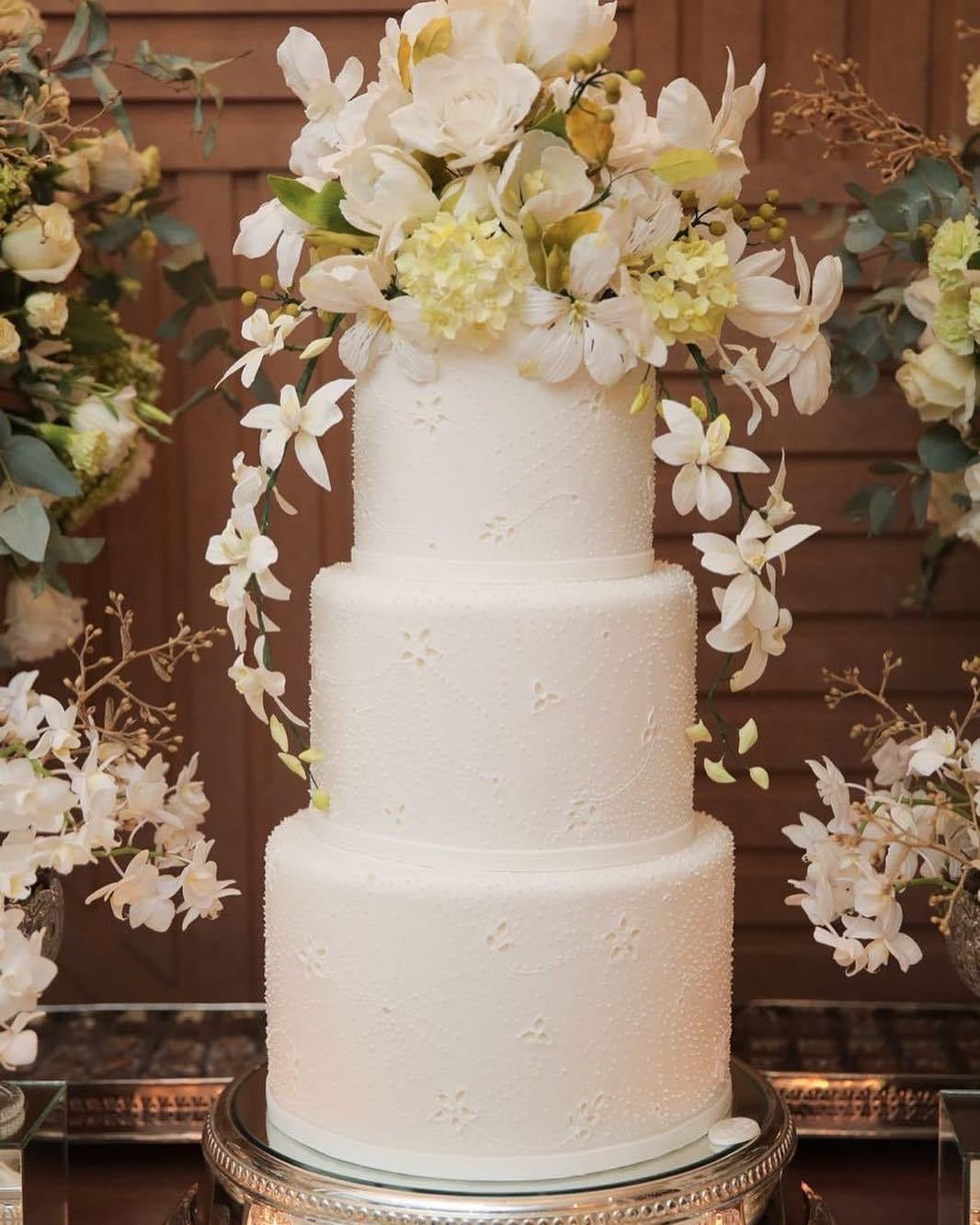 Mas é especialista mesmo em doces feitos a partir de flores de açúcar e...
