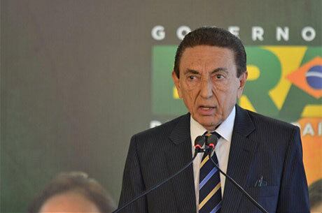 "Grande interesse na área licitada coroou 2013", disse Lobão