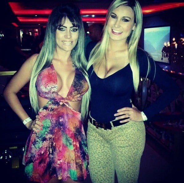 Ana Paula Souza, representante do Distrito Federal no concurso, tem defendido a colega com unhas e dentes em sua rede social.
— Andressa logo você vai está boa. Estamos torcendo por você. Mesmo com suas polêmicas, isso mostra o quanto tu é sincera. Quase não temos contato mais torço por ti. Deus vai lhe tirar dessa!