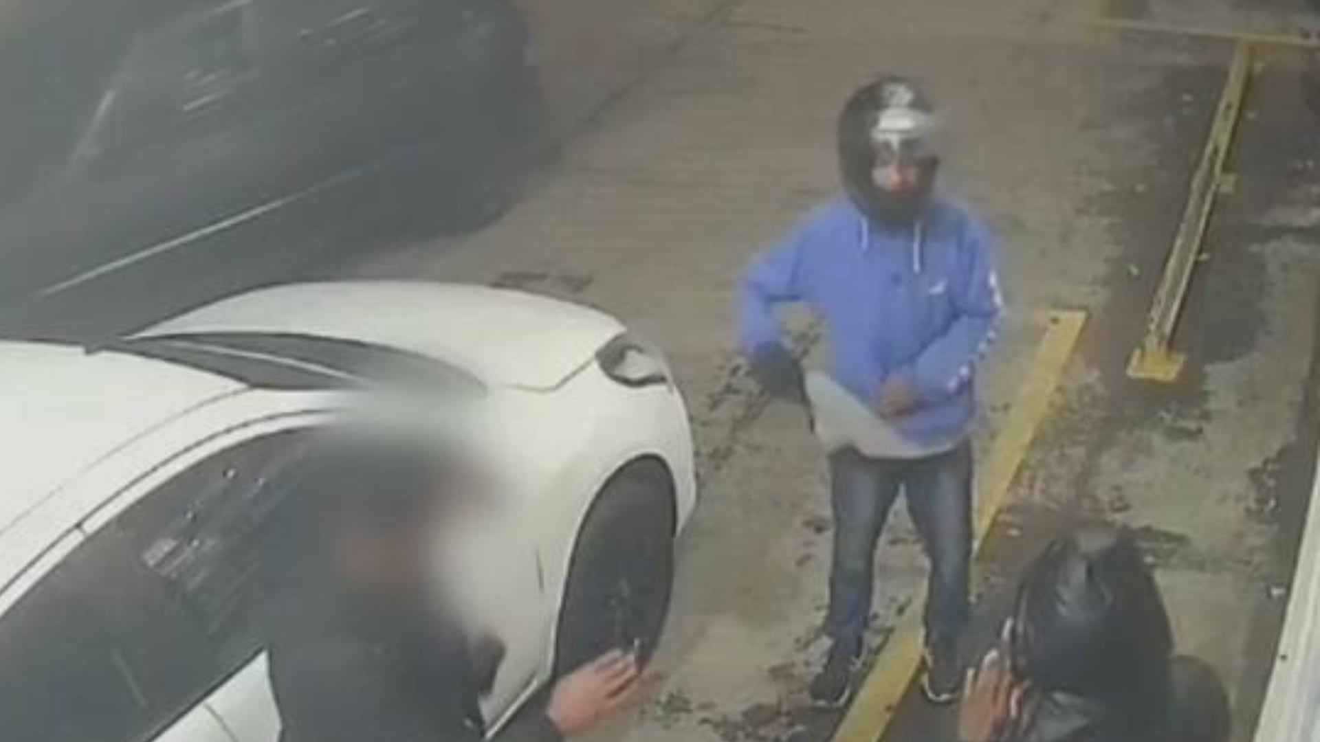 Criminoso tenta assaltar policiais, se atrapalha com a arma e acaba morto, em Guarulhos (SP)