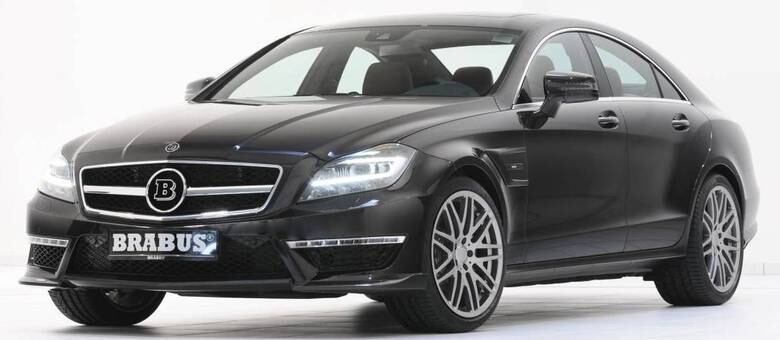 A preparação inclui a retirada dos logotipos da Mercedes, mas a mudança é opção do cliente