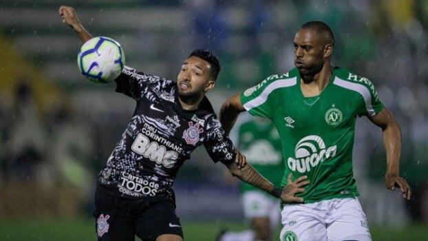 Veja imagens de Chapecoense 0 x 1 Corinthians