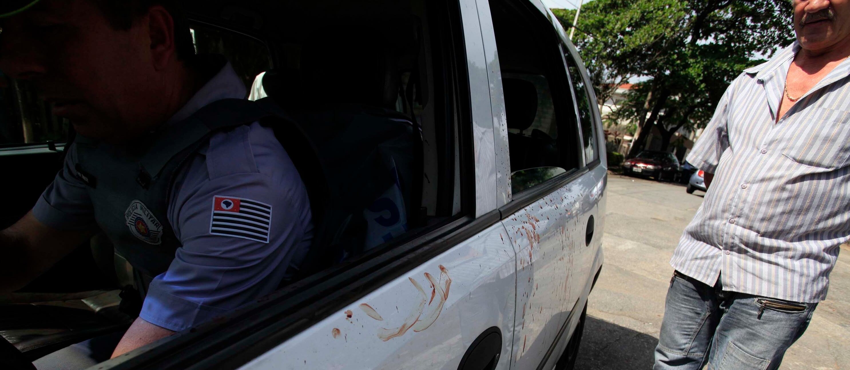 Taxista é morto a tiros em suposta tentativa de assalto, na manhã desta quinta-feira, na zona oeste de São Paulo