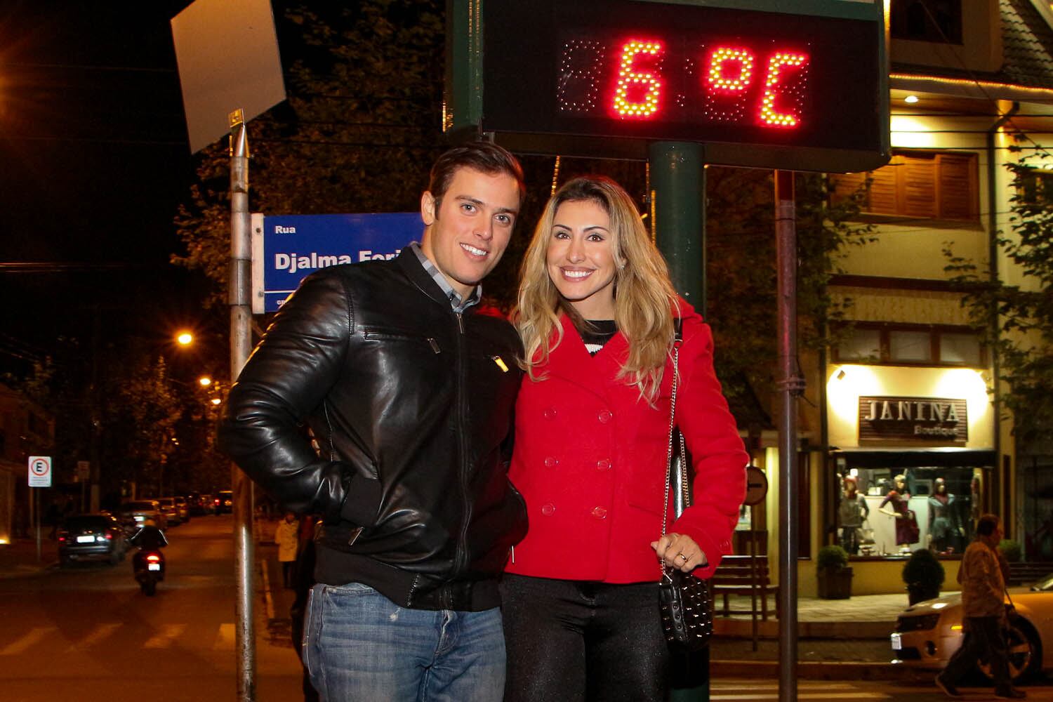 Jaque e Rafael Mello posaram para fotos