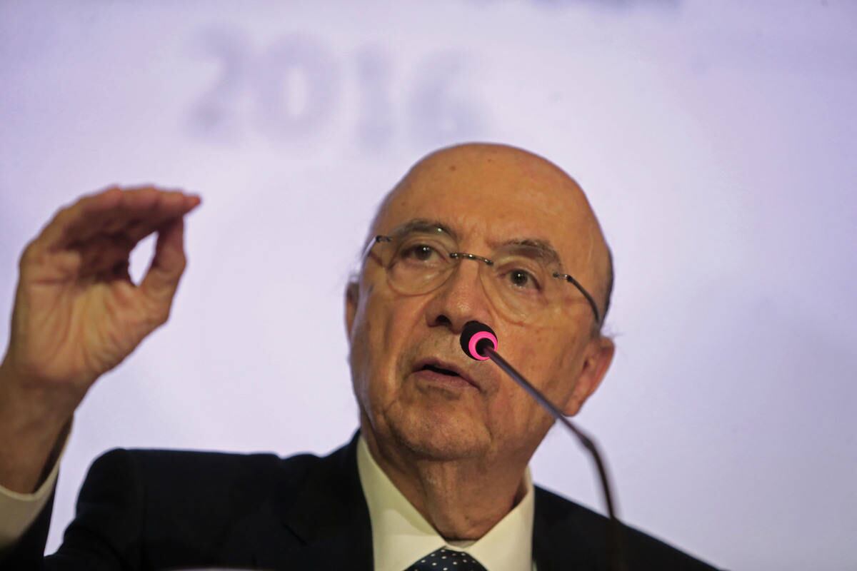 Meirelles anunciou nova meta fiscal
