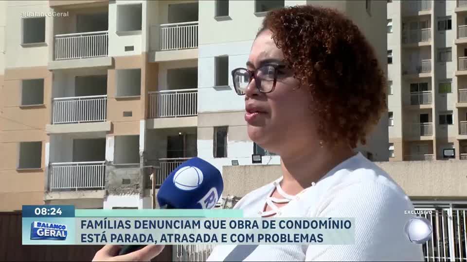 Moradores denunciam atraso na entrega de condomínio em Ferraz de Vasconcelos