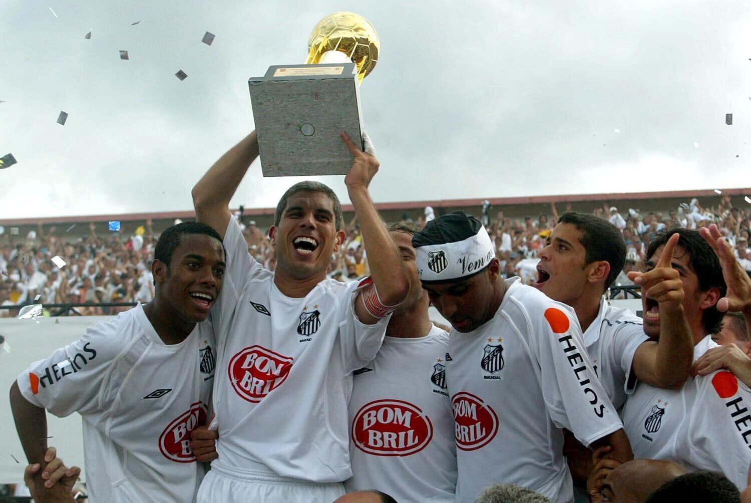 Brasileirão 2004
Campeão do 1º turno: Santos
Campeão: Santos
