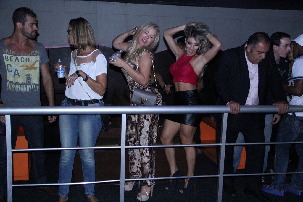 Veronica Costa, a Mãe Loira do Funk, e Andrea Andrade, Bruno Miranda também compareceram ao show de Ludmilla
