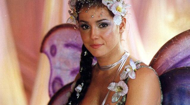 No filme Xuxa e os
Duendes 2, lançado em 2002, Deborah Secco foi Epifânia, uma bruxinha do bem